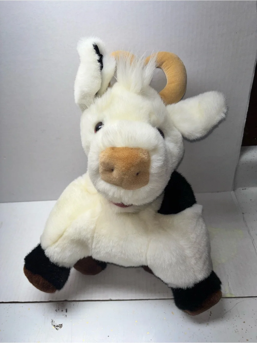 RARE VINTAGE GUND 24